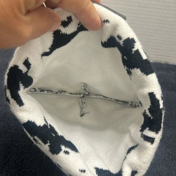 Carhartt Kids Monochrome Camo Beanie - Picture 2 of 4